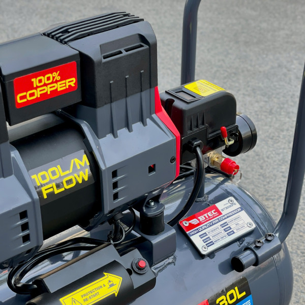 Máy Nén Khí Không Dầu BITEC BT3032FE (30L), 1500W