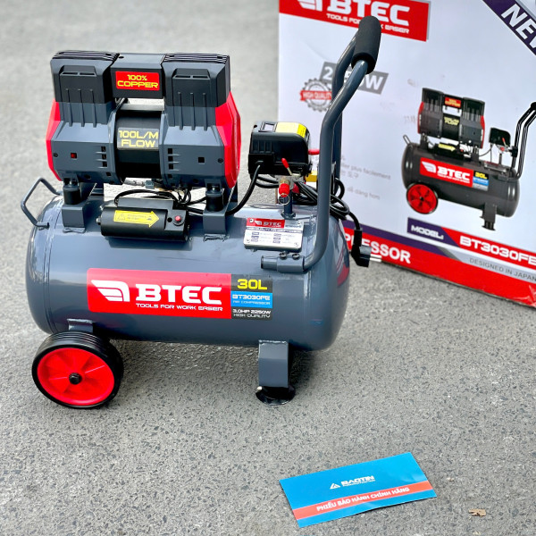Máy Nén Khí Không Dầu BITEC BT3032FE (30L), 1500W