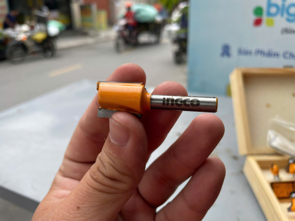 Bộ 12 mũi phay gỗ 6.3mm - 1/2 Inch INGCO AKRT12141