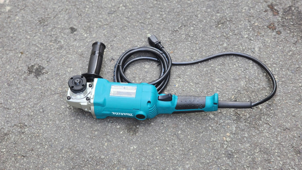 Máy mài góc Makita GA5010, 125mm