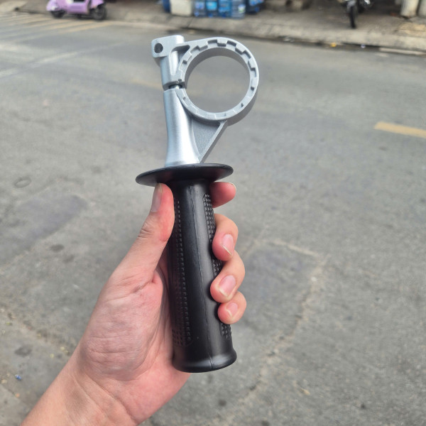 Máy khoan động lực CROWN CT10068, 1050W