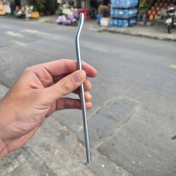 Máy khoan động lực CROWN CT10068, 1050W