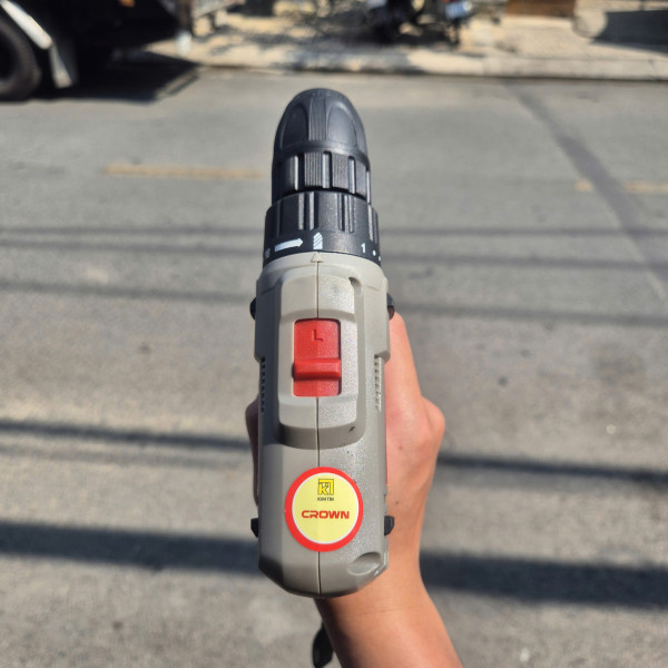 Máy khoan vặn vít dùng pin Crown CT21052L 12v/1.5Ah