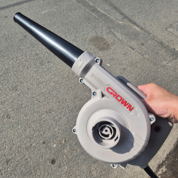 Máy thổi bụi Crown CT17010 (710W), hàng chính hãng