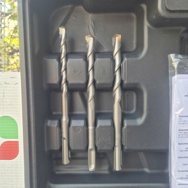 Máy khoan búa 1100W Crown CT18101