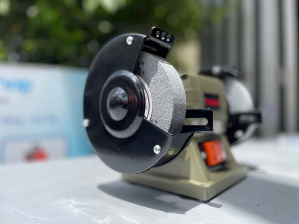 Máy mài 2 đá Crown CT13331, đá mài 125mm