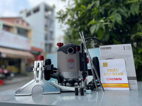  Máy xoi Crown CT11002 12.7mm, CS 1400w, có điều tốc