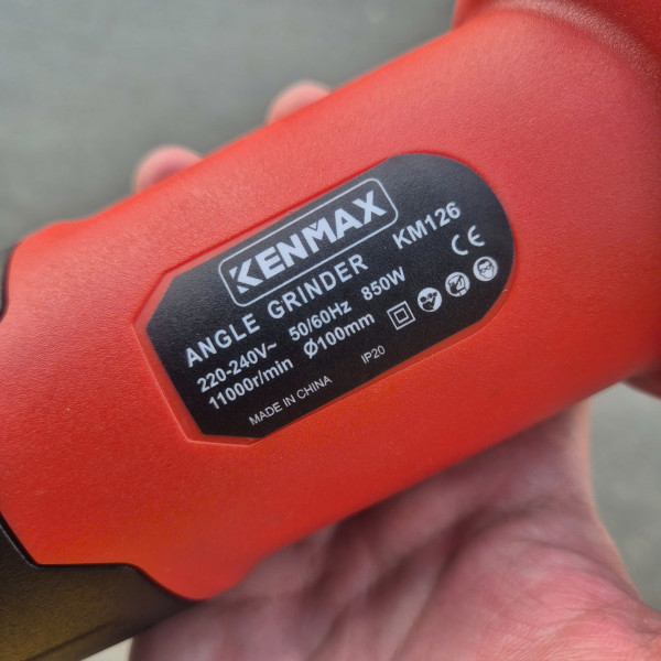 Máy mài 100mm KENMAX KM126 (Công tắc đuôi, CS 850W)
