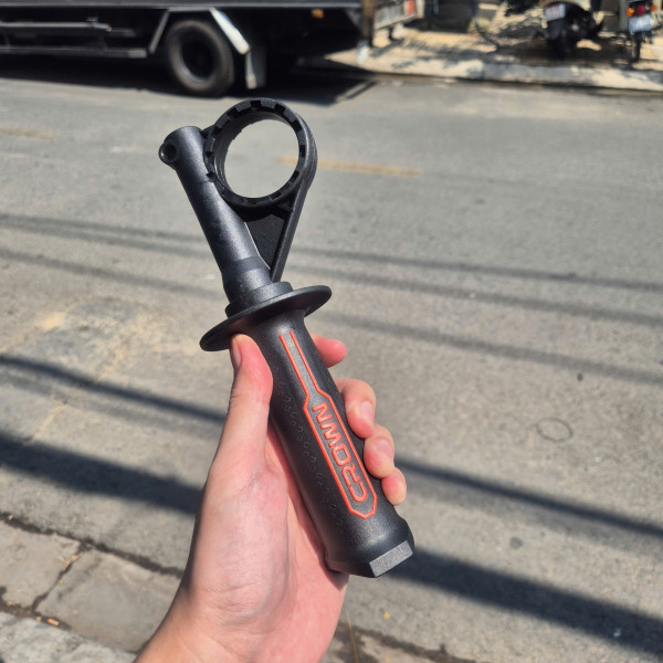 Máy khoan động lực 600W Crown CT10128