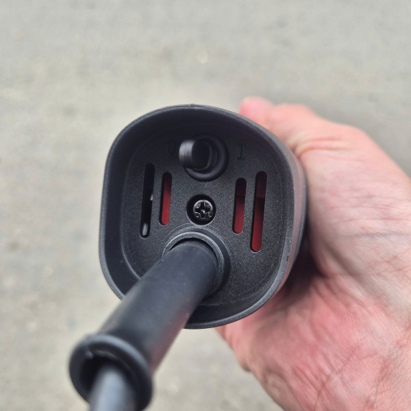 Máy mài góc KEN 9710 (710W), công tắc đuôi