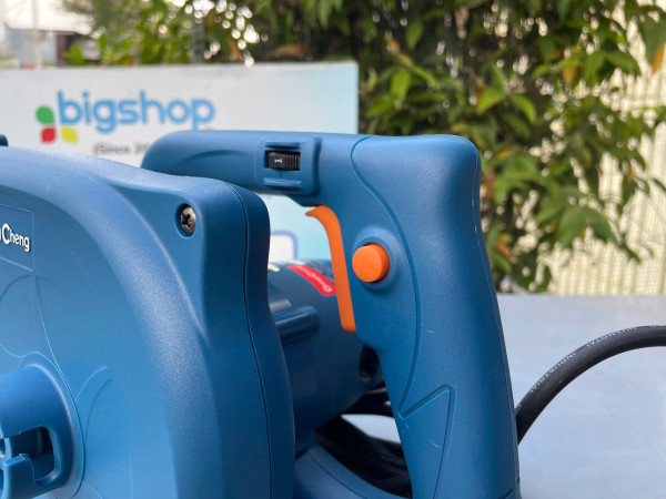 Máy Thổi Bụi Dongcheng DQF32, có chỉnh tốc, cs 680W