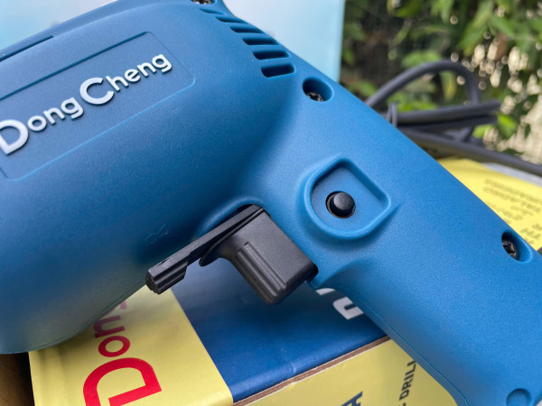 Máy khoan bắt vít DongChen DJZ02-6A