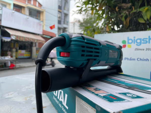 Máy cắt góc rung đa năng Total TS3006, có điều tốc