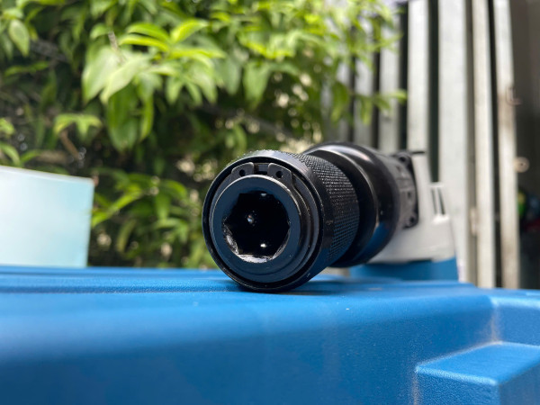 Máy đục bê tông DongCheng DZG6S -17mm