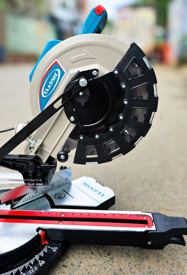 Máy cắt đa năng (thanh trượt) Classic CLA-1030A ( Tặng kèm đĩa cắt gỗ  255MM ) 