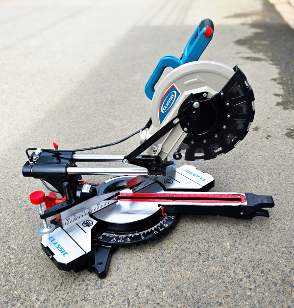 Máy cắt đa năng (thanh trượt) Classic CLA-1030A ( Tặng kèm đĩa cắt gỗ  255MM ) 