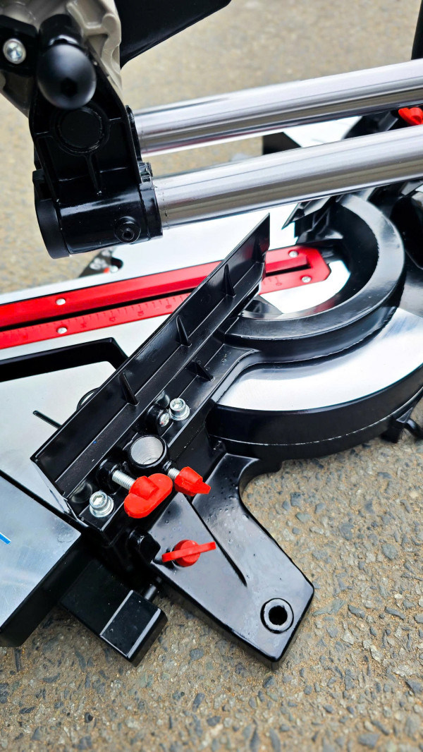 Máy cắt đa năng (thanh trượt) Classic CLA-1030A ( Tặng kèm đĩa cắt gỗ  255MM ) 