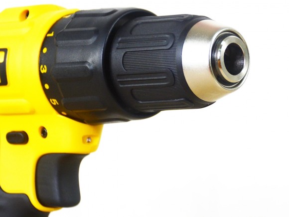 Máy khoan cầm tay 18V Dewalt DCD776C2- B1