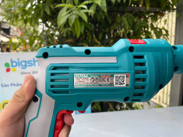 Máy khoan búa Total TG1081316E, 810W giá rẻ 