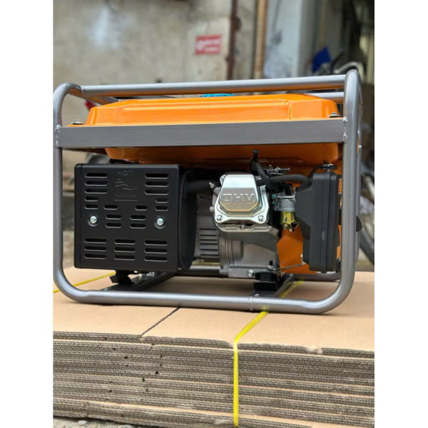 Máy phát điện dùng xăng INGCO GE30005, 2.8KW