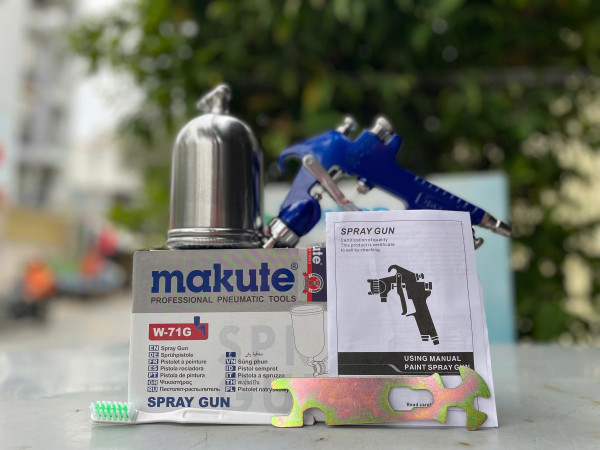 Súng phun sơn Vitole Makute W-71G