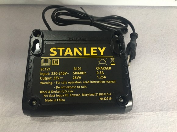 Sạc Pin 10.8V Stanley N441828 SC121