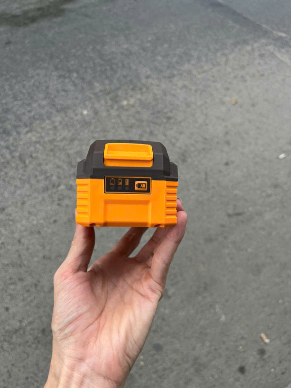 Pin Litium 20V/4Ah Ingco FBLI20021