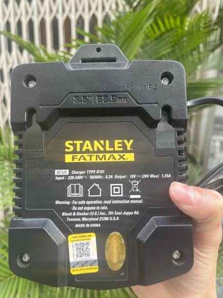 Sạc Pin 18V-1.25A  Stanley SC125