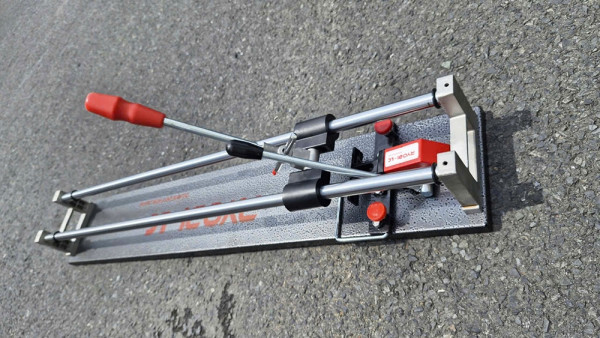 Bàn cắt gạch 80cm Ryobi LTS-800 (Thép)