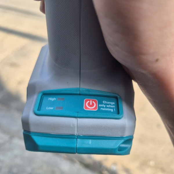 Máy mài góc dùng pin Lithium 20V TOTAL TAGLI201008 