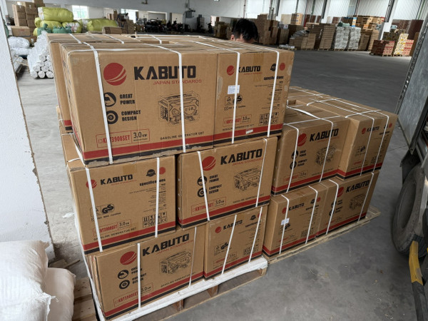 Máy phát điện KABUTO  KBT3900SET, 3KW, có đề, có tay cầm bánh xe