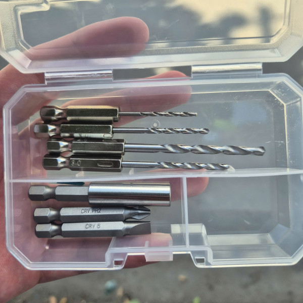 Máy siết vặn vít dùng pin Lithium 8V TOTAL TSDLI08025