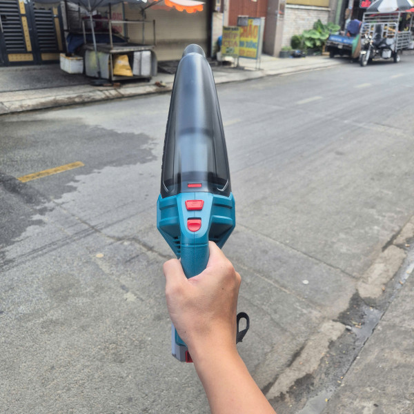 Máy hút bụi dùng pin Lithium 20V TOTAL TVLI20126 (1 pin 2AH, 1 sạc, 500ml)