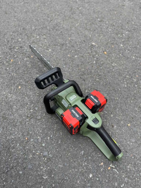 Thân Máy Cưa Xích Pin 42V Dekton M21x2-CX16XPRO ( Chưa Pin & Sạc )