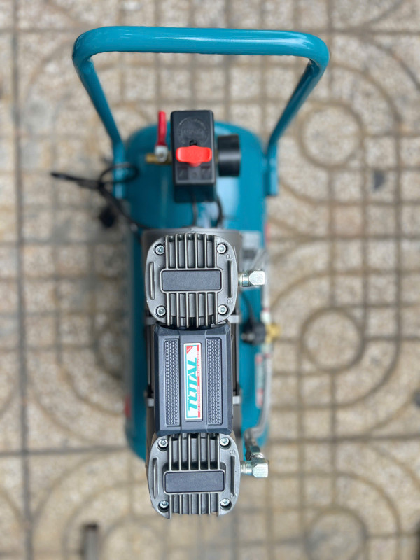Máy nén khí không dầu Total TCS1110242T, 24L, CS 1100W