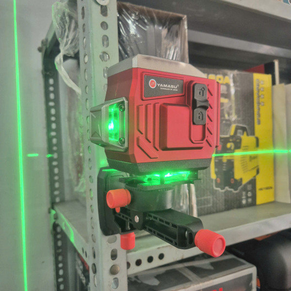 Máy cân bằng laser 12 tia xanh YAMASU YMS-12D