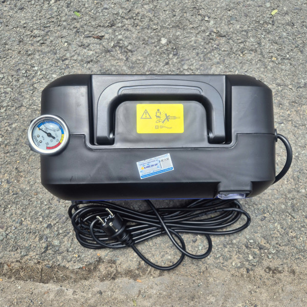 Máy rửa xe cao áp KINGBLUE KBA-I1500 (Công suất 1500W)