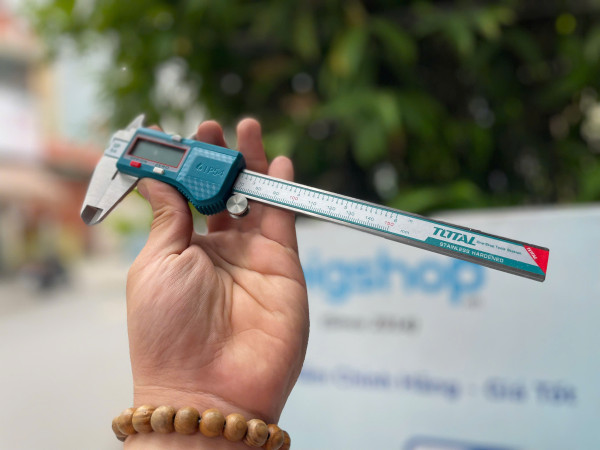 Thước cặp điện tử IP54 Total TMT321506