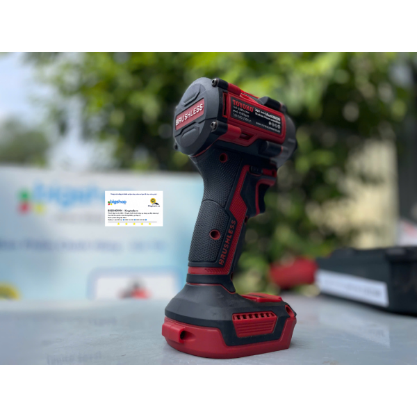 Máy siết vít dùng pin 21V TOYOKO T21230G (Lực siết 230Nm)