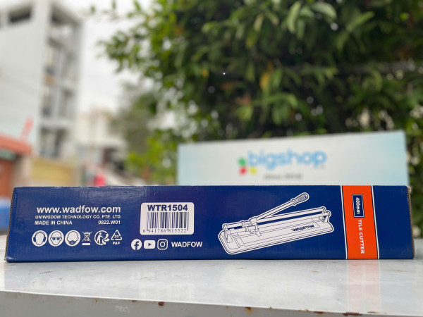 Bàn cắt gạch đẩy tay 400mm Wadfow WTR1504