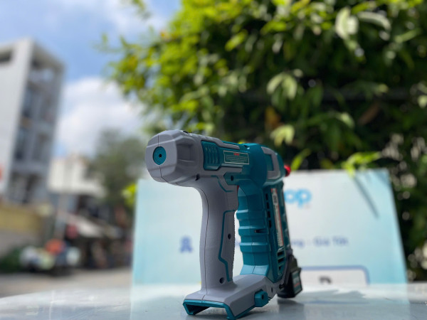 Máy bắn đinh bê tông 18mm dùng pin 20V TCSTLI3808 (Kèm 1 Pin 2.0Ah & Sạc)