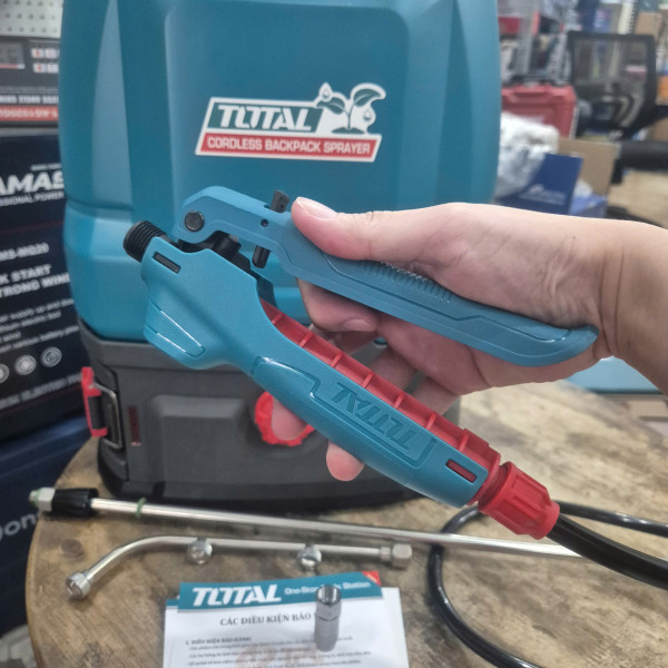 Máy xịt thuốc dùng pin 20V TOTAL TSPLI2016 (Dung tích 16L) - Thân máy
