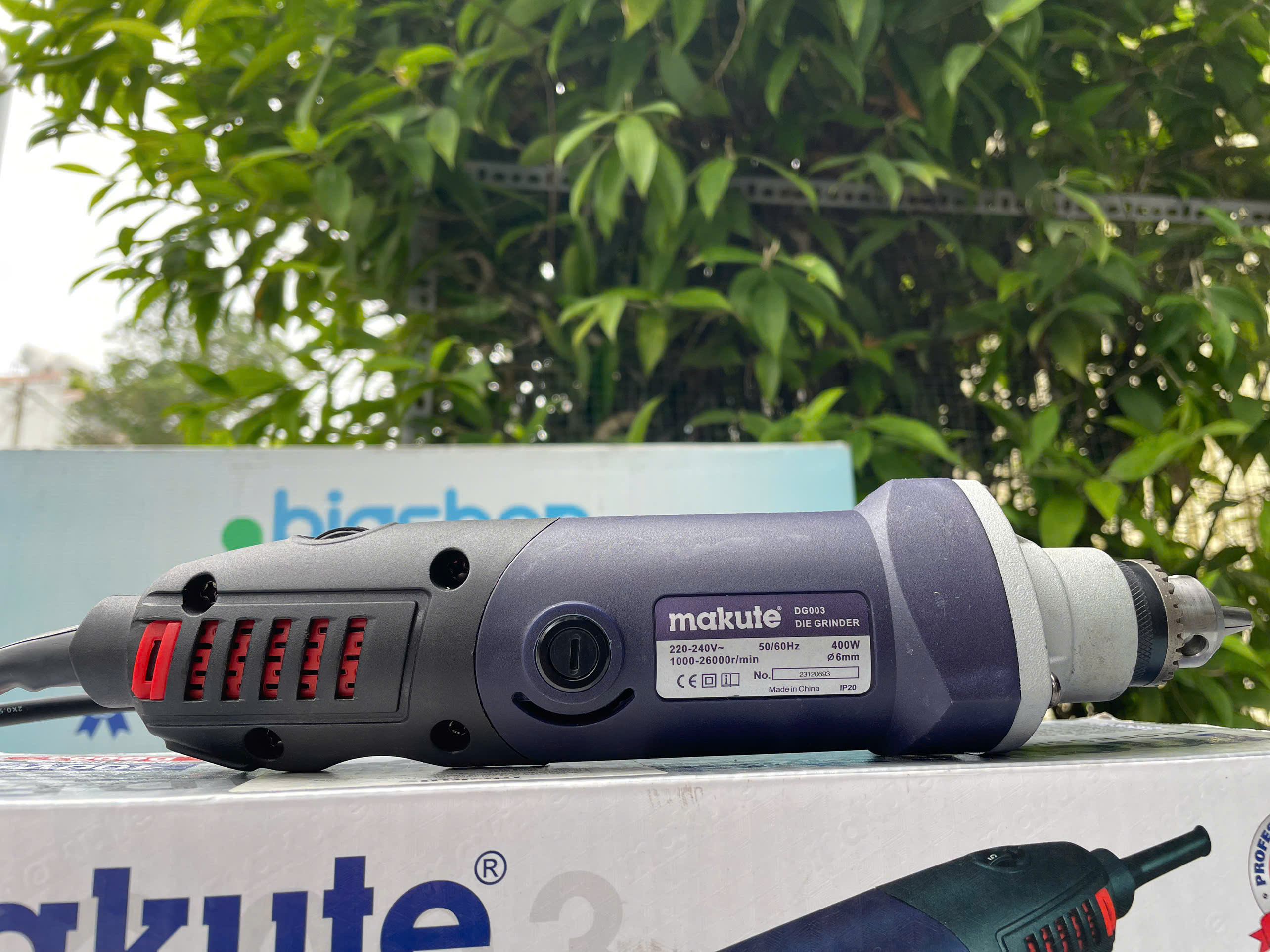 Máy mài khuôn đa năng Makute DG003 6MM