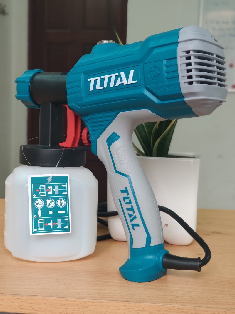 Máy phun sơn dùng điện Total TT3506