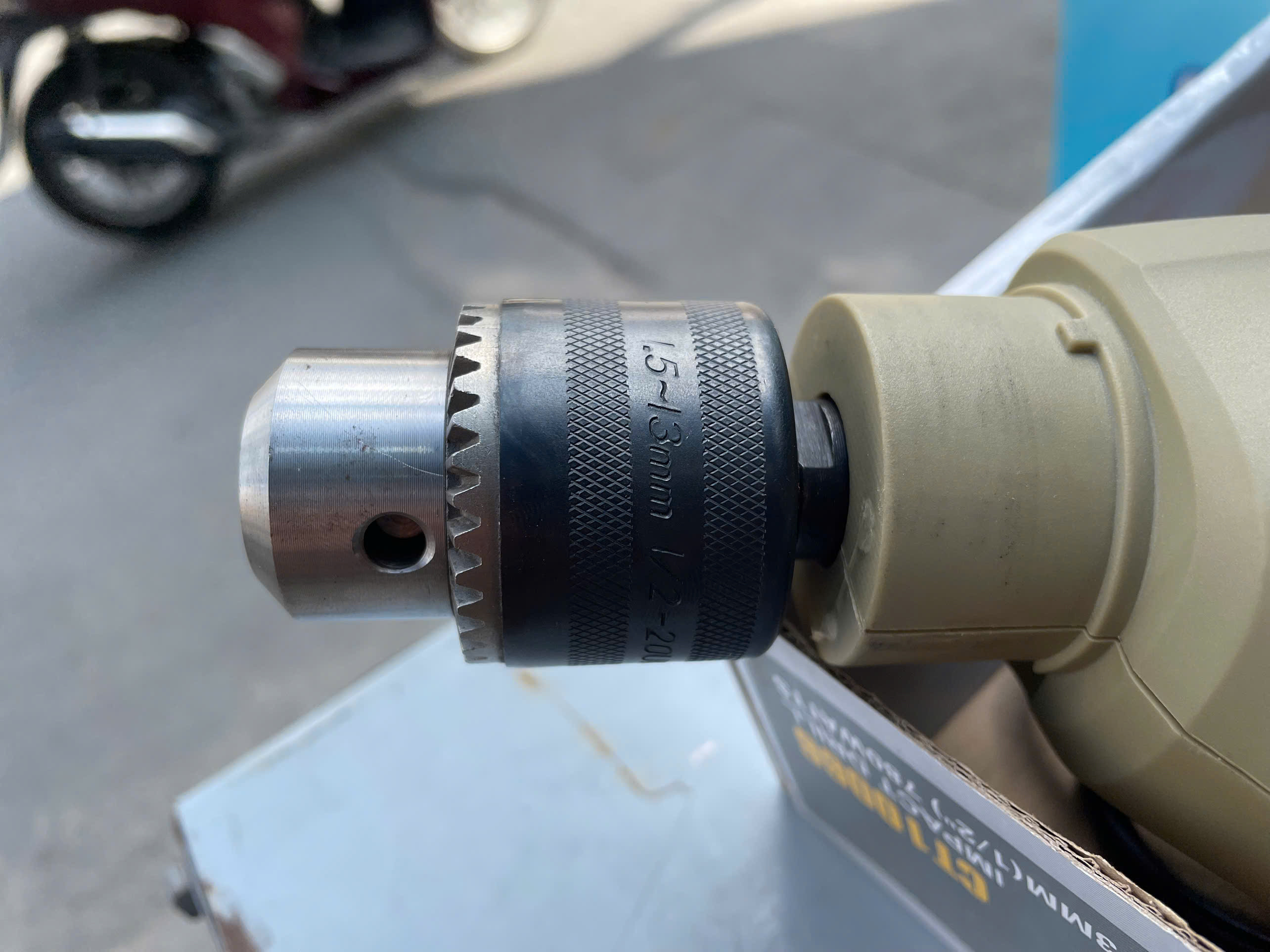 Máy khoan động lực crown CT10066, 780W, 13MM