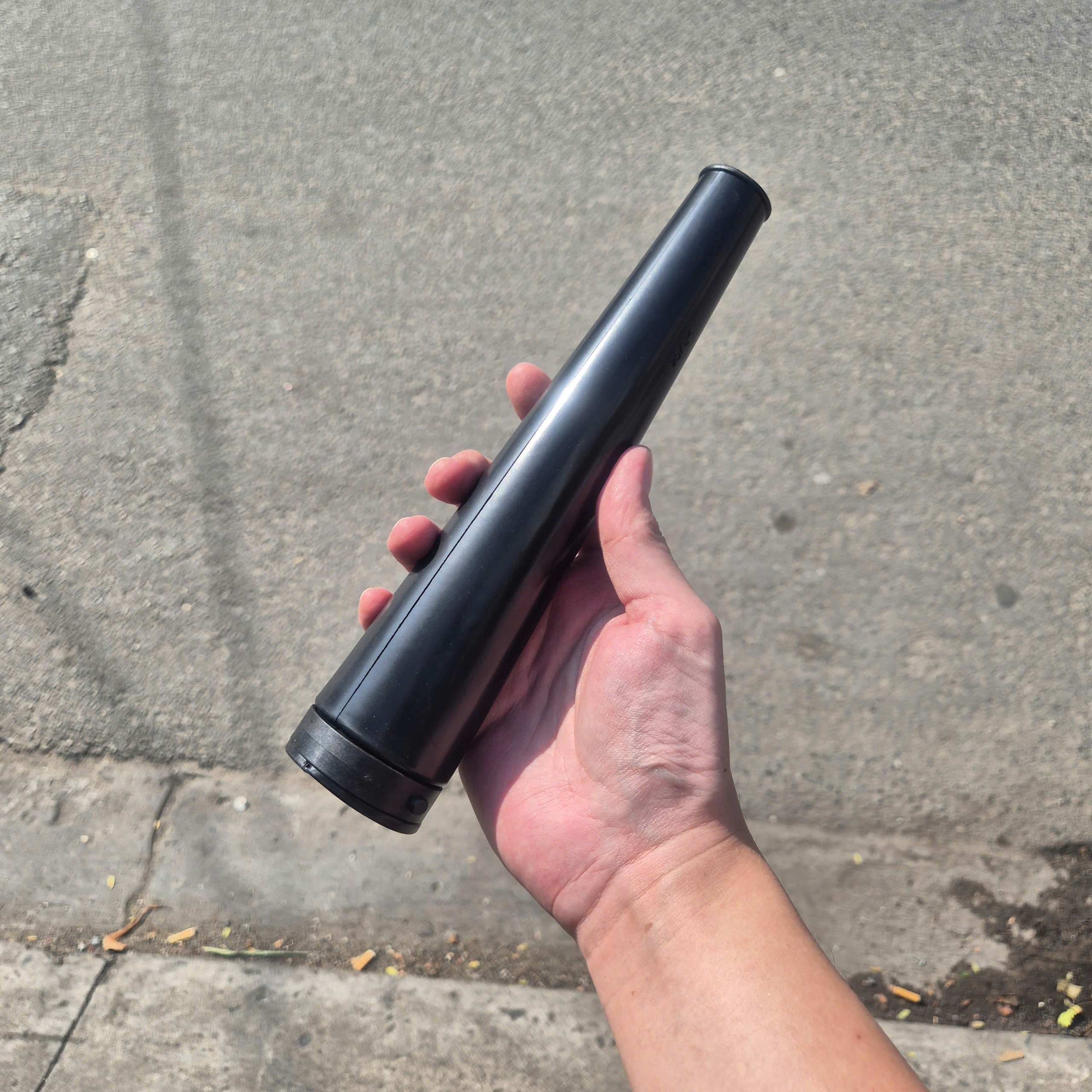 Máy thổi bụi Crown CT17010 (710W), hàng chính hãng