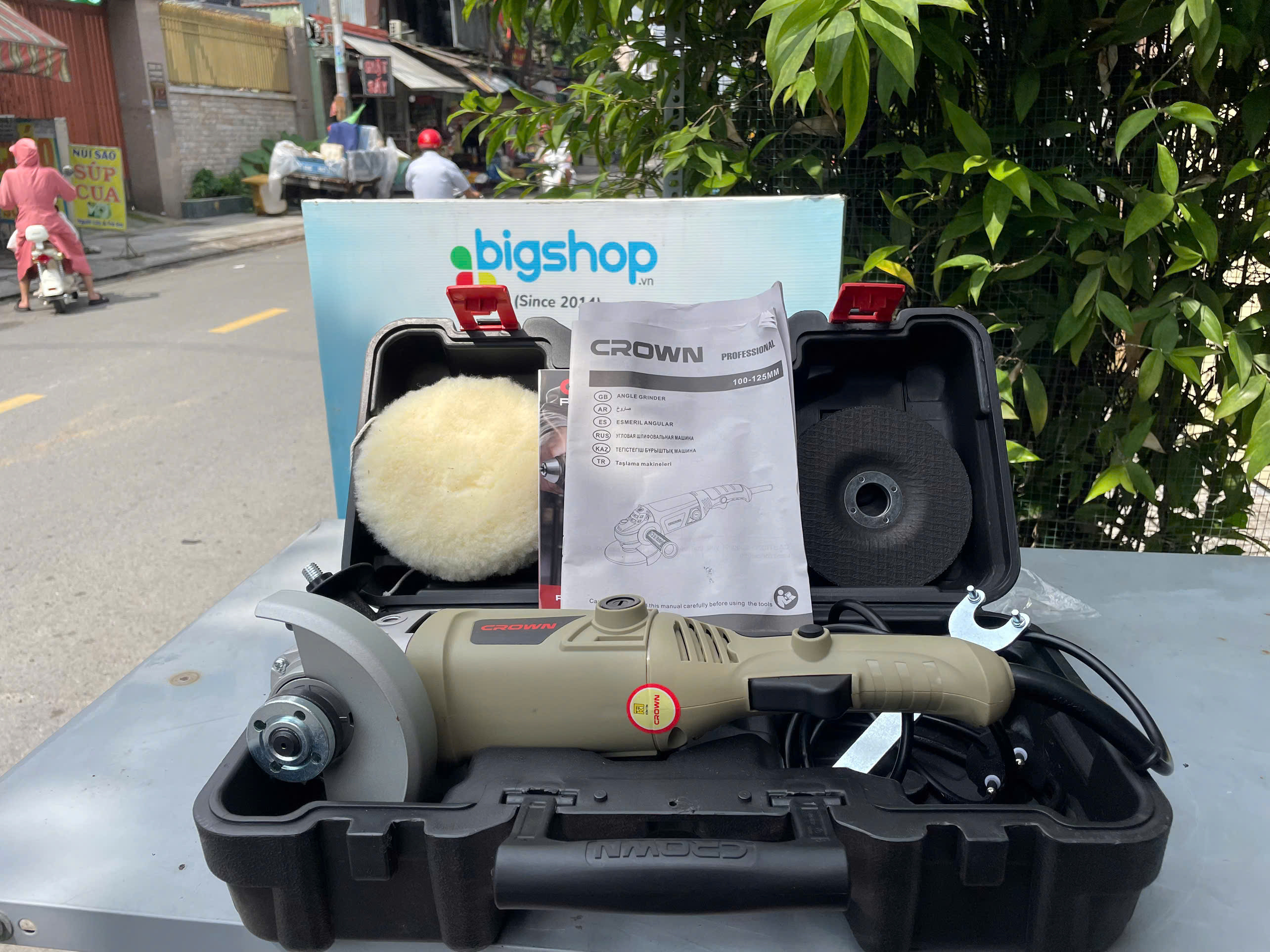 Máy mài góc 860W Crown CT13336 kiêm đánh bóng