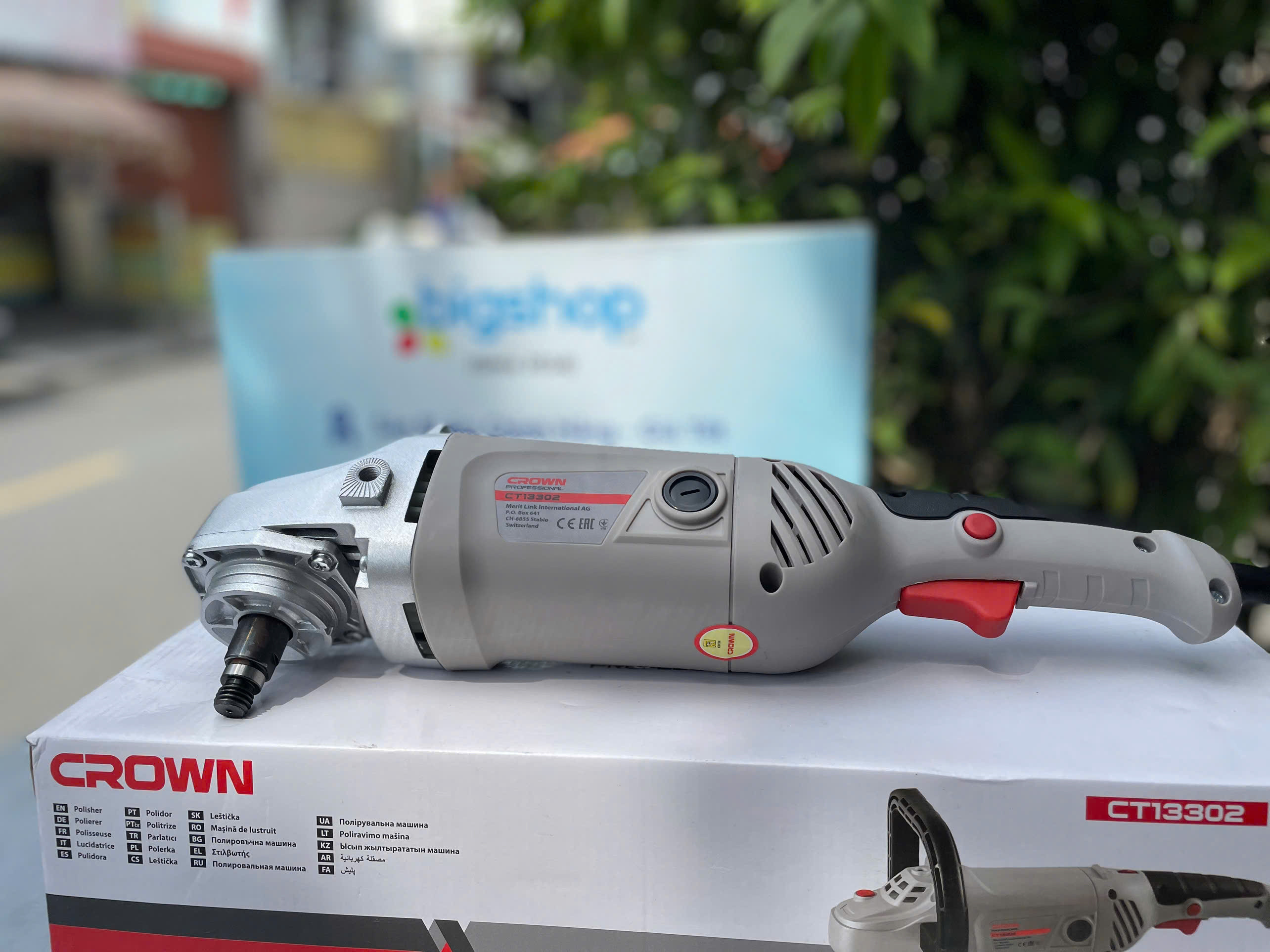 Máy đánh bóng 1300W Crown CT13302