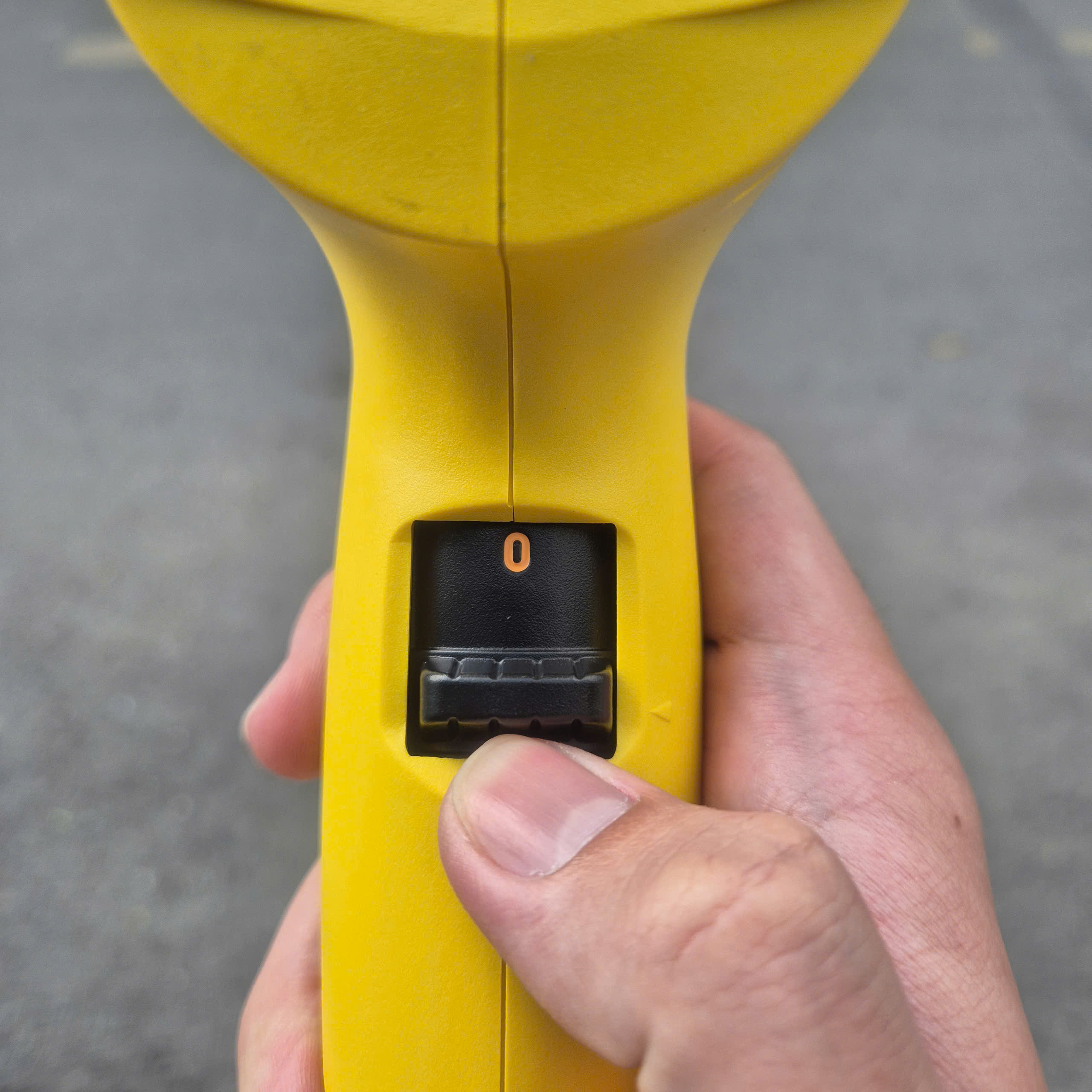 Máy thổi hơi nóng Stanley STEL 670, 2000W