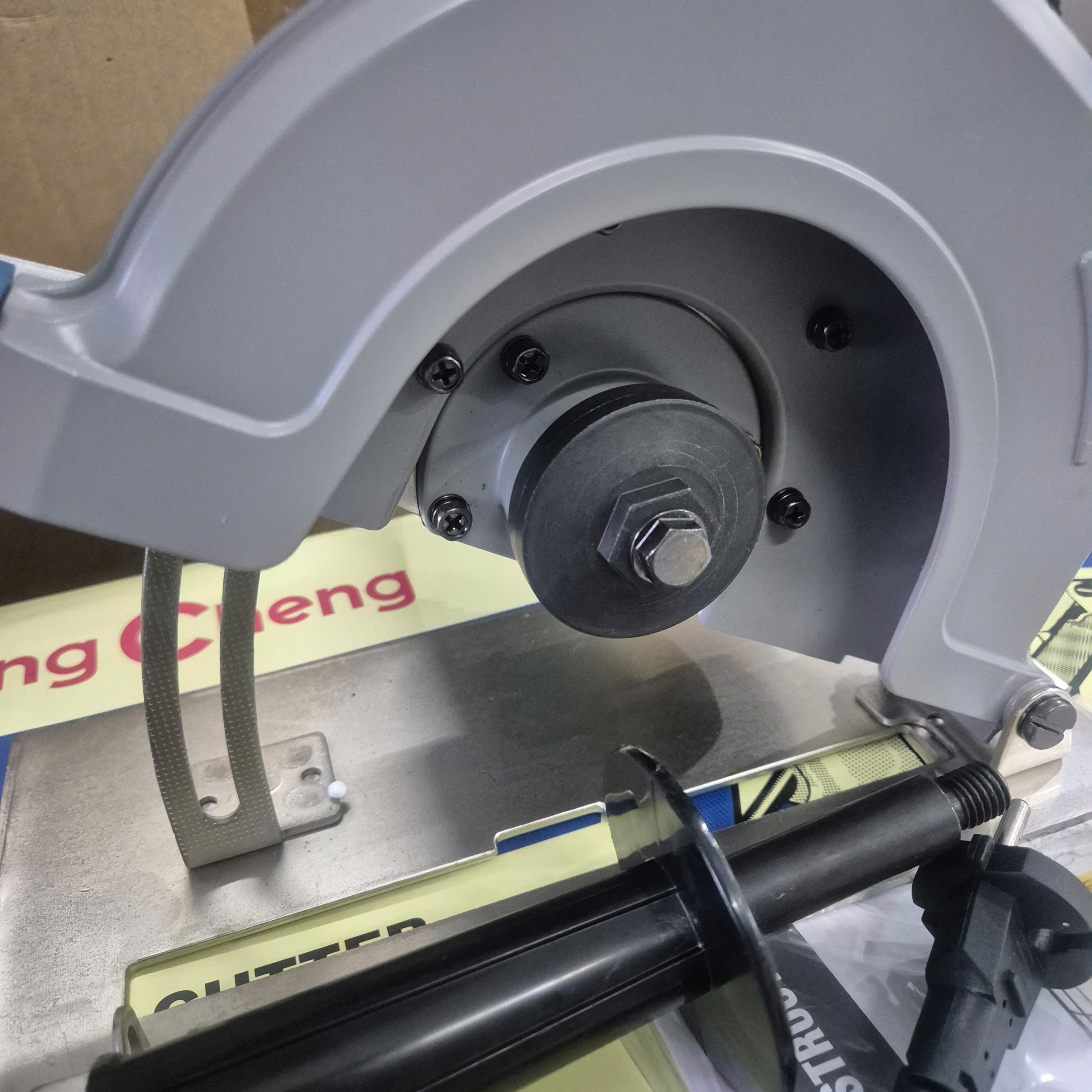 Máy cắt bê tông Dongcheng DZE180 (CS 1520W, Lưỡi 180mm)